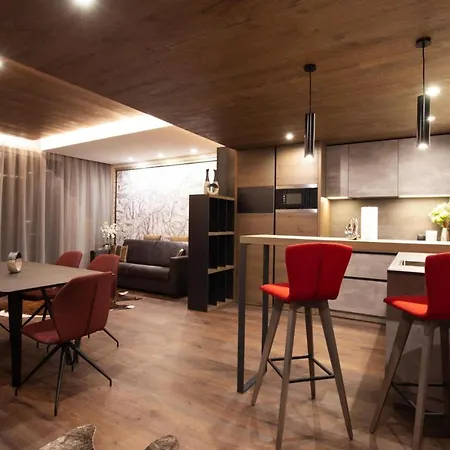 In Ischgl With Shared Sauna Apartment *